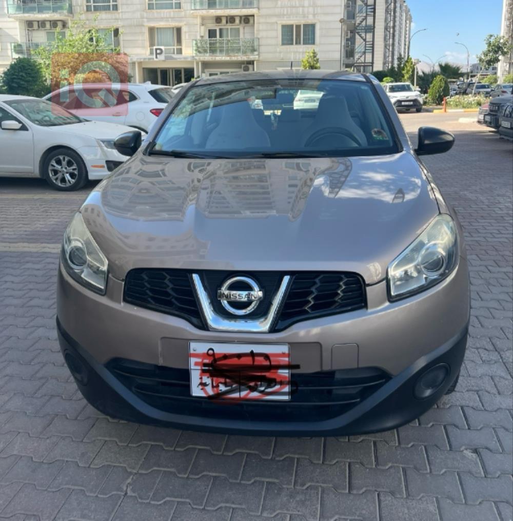 نیسان قەشقای